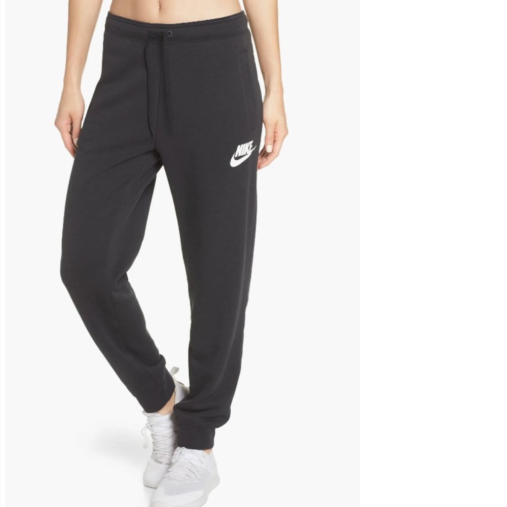 Nike Sportswear Size XS Rally Jogger Pants